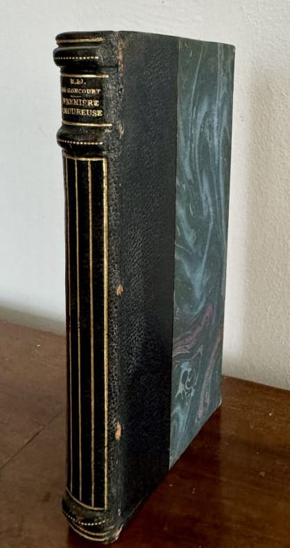 GONCOURT (Edmond et Jules de). | Première amoureuse. [Un aqua-fortiste] ; [La revendeuse de Mâcon] ; [Le passeur de Maguelonne] ; [L'organiste de Langres].