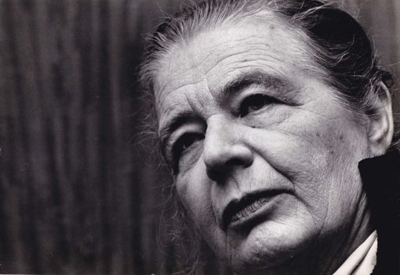YOURCENAR (Marguerite). | Portrait photographique.