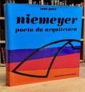 NIEMEYER (Oscar) PETIT (Jean). | Niemeyer : poeta da arquitetura.