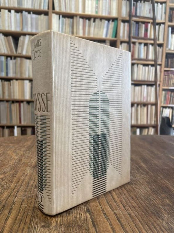 JOYCE (James). | Ulysse. Traduction française intégrale de M. Auguste Morel, assisté par M. Stuart Gilbert, entièrement revue par Valery Larbaud et l'auteur.