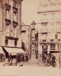 CHAULIAC (Charles). | Etude sur les croix des carrefours de Bordeaux, par Charles Chauliac, chevalier de l'Ordre Pontifical de Saint-Grégoire-le-Grand.