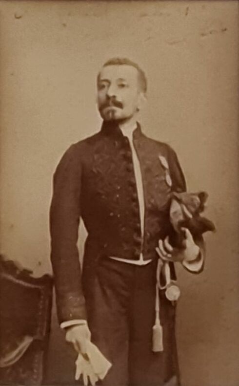 LOTI (Pierre). | Portrait photographique de l'écrivain en habit d'académicien.